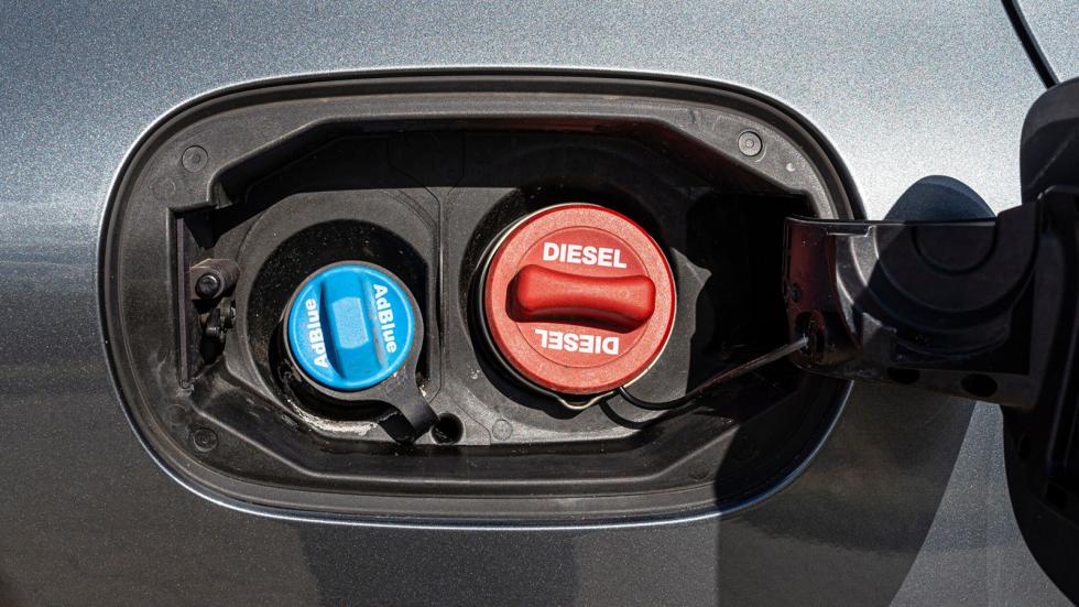 Ξέμεινες από AdBlue στο dieselάκι σου μετά τα χλμ. των διακοπών;  